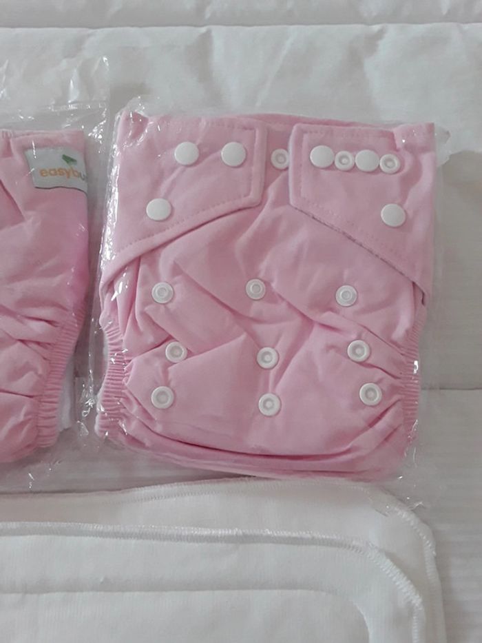 2 couches lavables rose avec 4 inserts - photo numéro 2