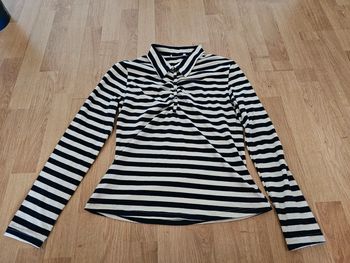 Haut manches longues rayé