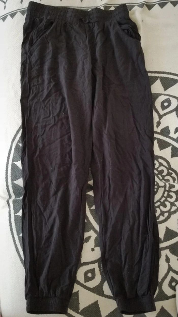 Joli pantalon fluide noir