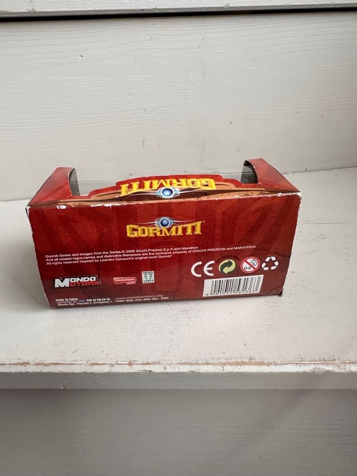 Voiture gormiti Nick le roi de la terre - photo numéro 2