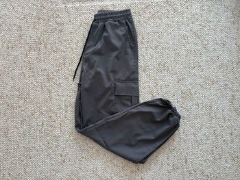 Pantalon cargo gris en polyester 🖤