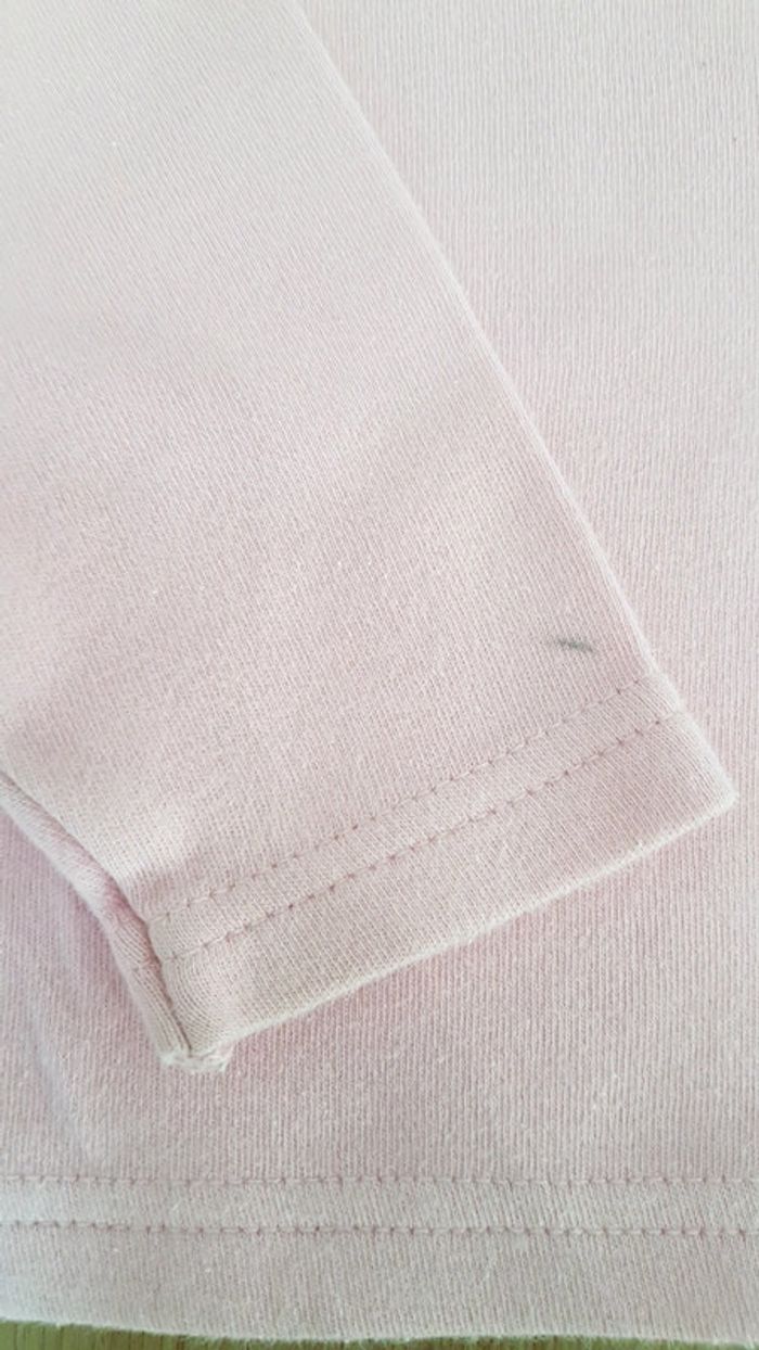 T shirt épais 18 mois - photo numéro 3