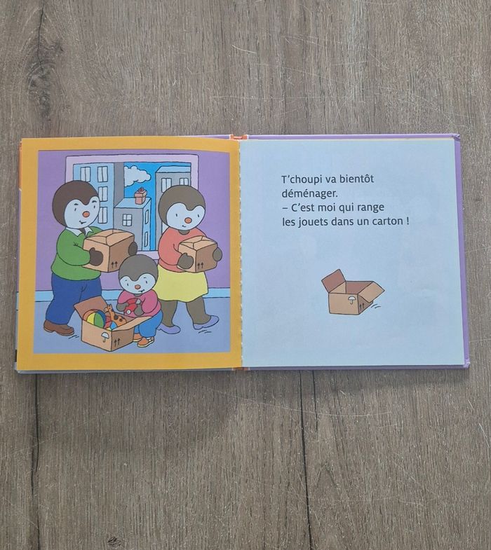 Livre T'choupi déménage - photo numéro 2