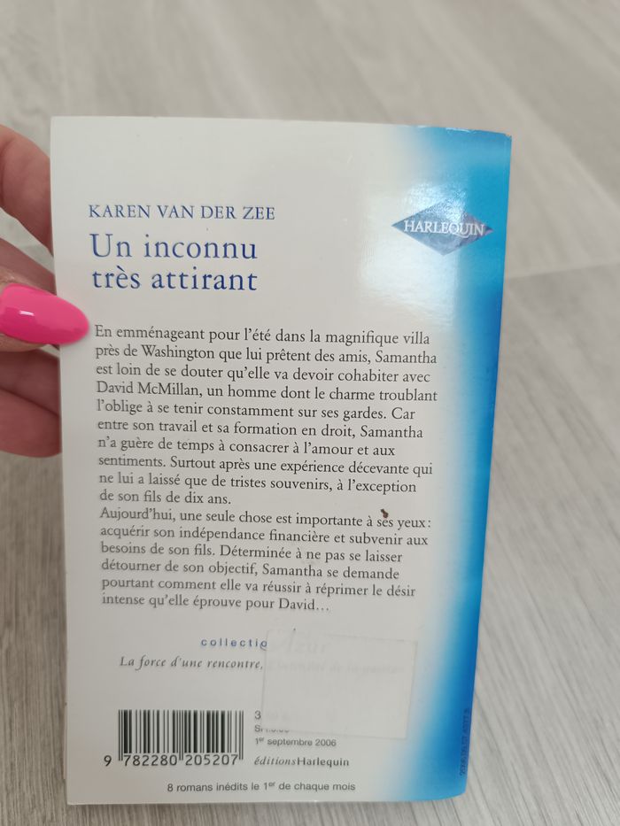 Livre Harlequin collection Azur - photo numéro 2