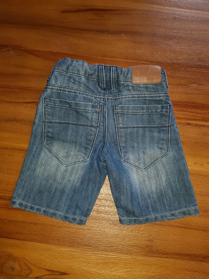 Short en jean Okaidï 2 ans - photo numéro 2