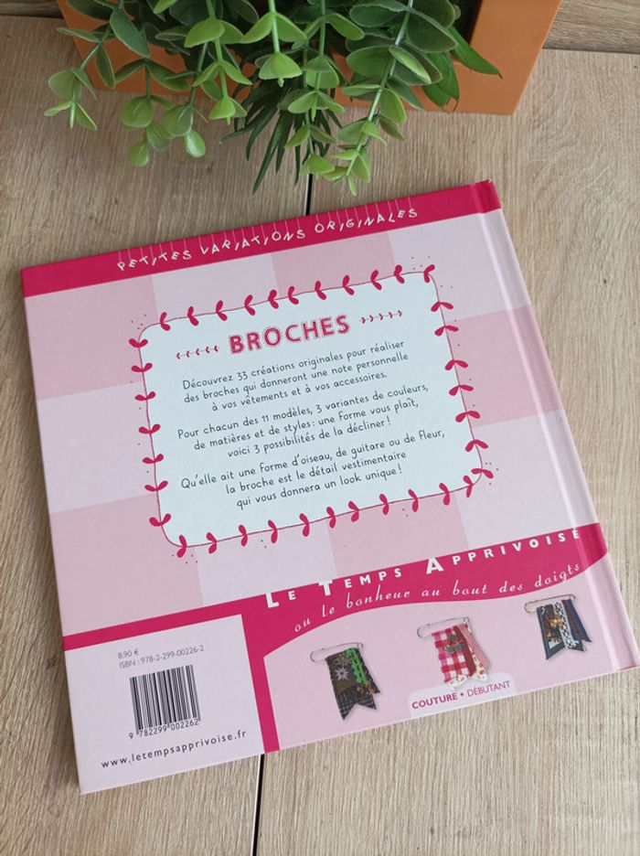 Livre Petites Variations Originales Broches - photo numéro 3