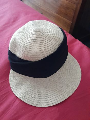 Casquette paillettes avec noeud