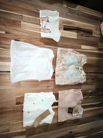 Lot de vêtements 1 mois
