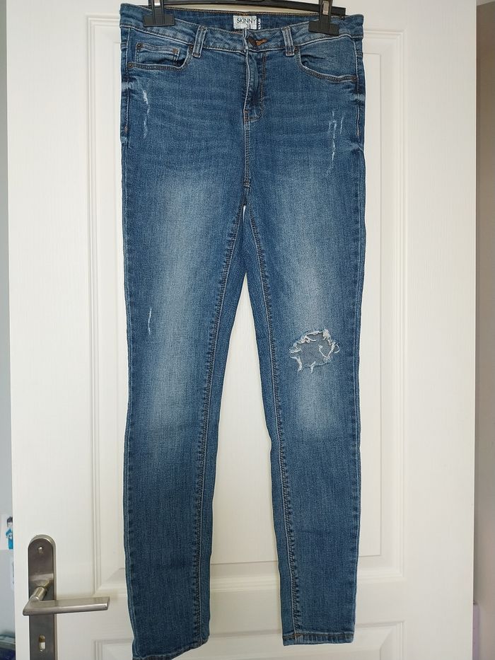 Jeans skinny effet usé