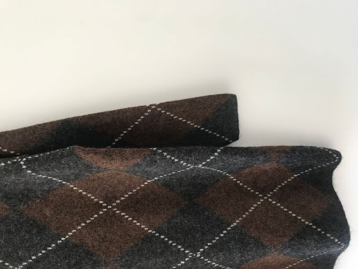 Robe Pull Losange Marron et Noir 🤎- INAPRIL 1986 - photo numéro 3