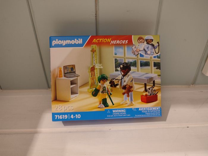 Playmobil 71619 Pédiatre avec enfant