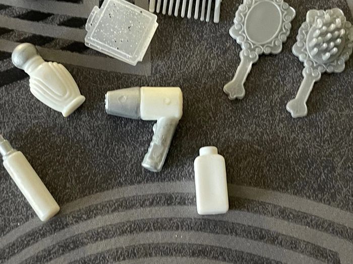 Accessoires beauté poupée barbie - photo numéro 3