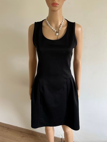 Robe noire avec dentelle Molly Bracken taille 2 TBE