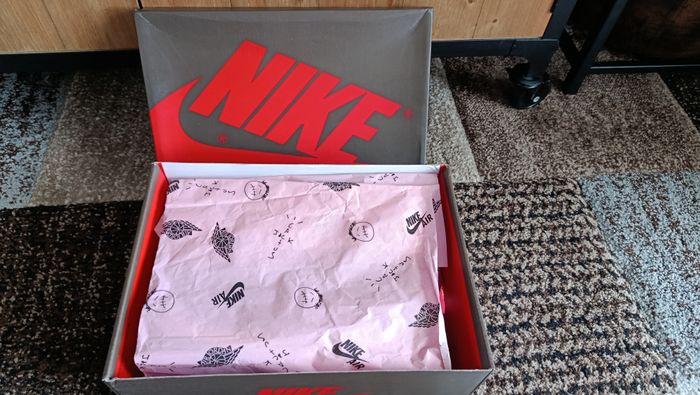 Nike Jordan 1 Low X Travis Scott marron/noir - photo numéro 10