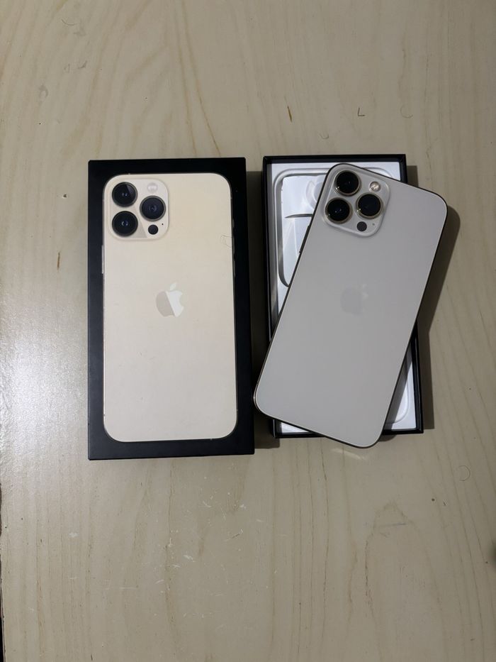 Apple iPhone 13Pro Max 256Go D'occasion comme neuve - photo numéro 2