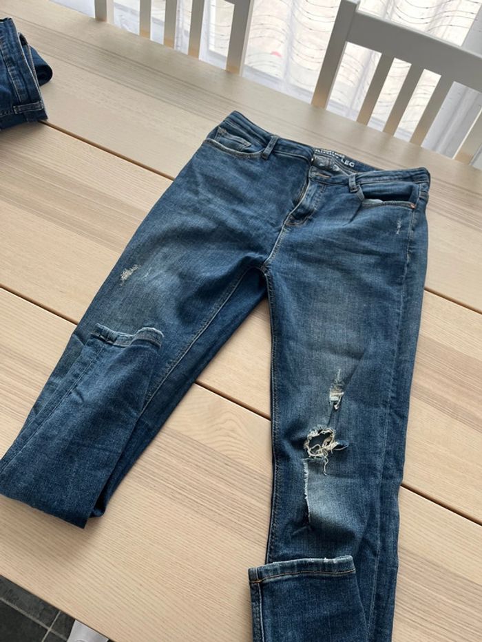Jean déchiré skinny jambe longue