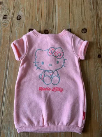 Robe pull hello kitty
