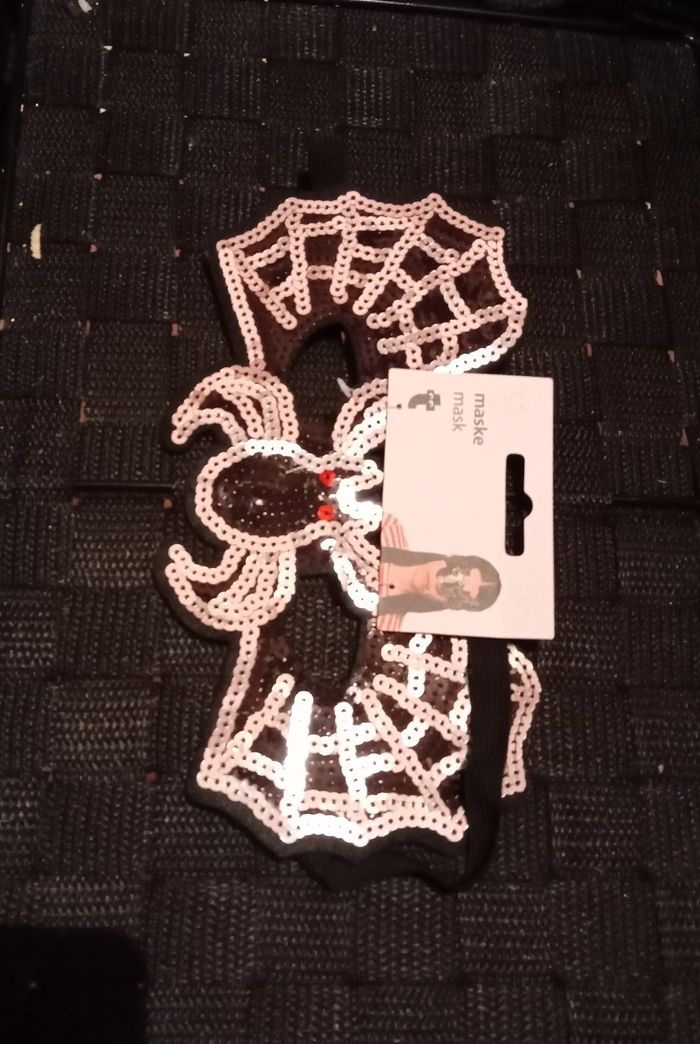 Halloween masque araignée 2