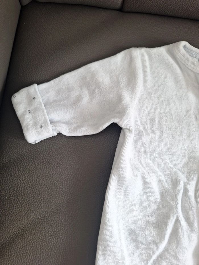 Pyjama bleu très clair Kiabi 1 mois - photo numéro 4