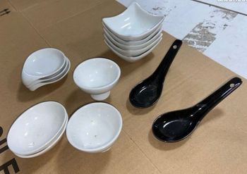 Lot cuillères et autres pour amuses bouches