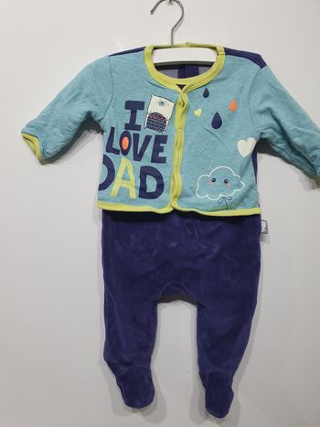 Pyjama une pièce à pied
