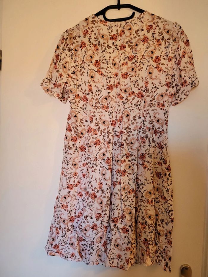 Robe légère taille S - photo numéro 2
