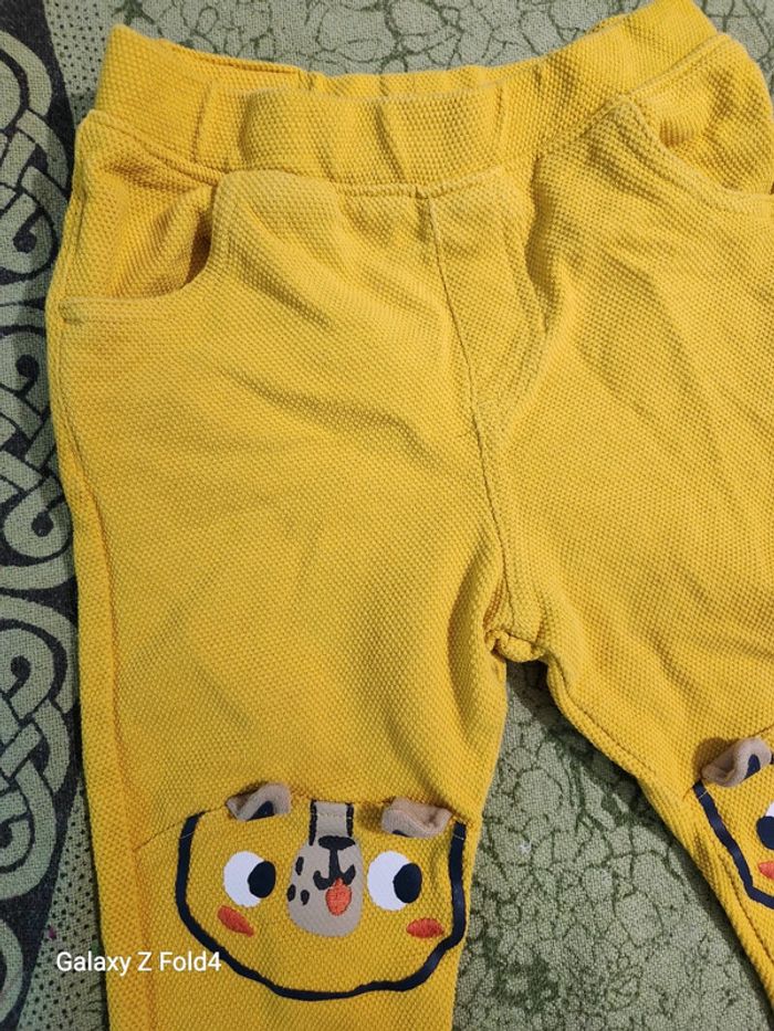 Pantalon jaune - photo numéro 2