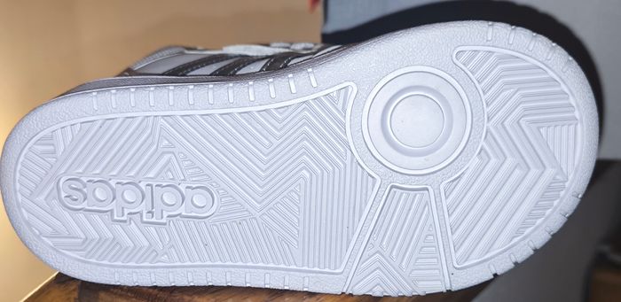 Baskets montantes Adidas Hoops p.27 - photo numéro 3