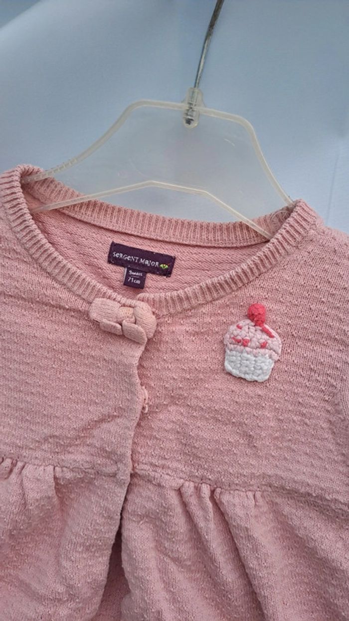 💚 Gilet fille 9 mois - photo numéro 2