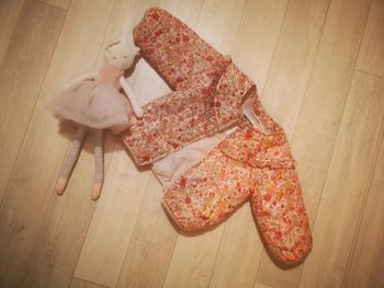 Blouson tape à l'oeil