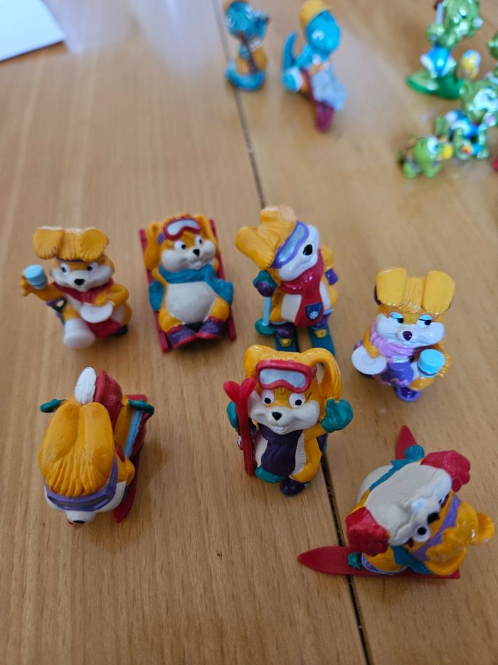 Lot de figurines Kinder - photo numéro 2