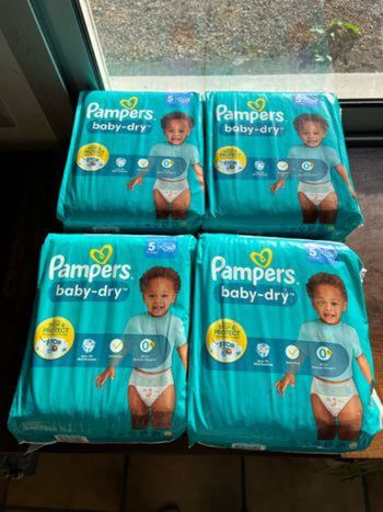 Couche taille 5 Pampers Baby Dry taille 5 : 156 Couches