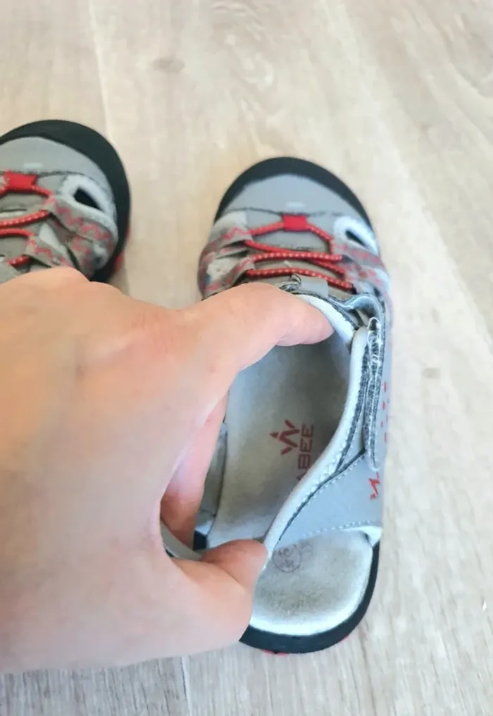 Sandales de randonnée taille 30-31 - photo numéro 6