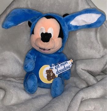 DY52 doudou Mickey disney