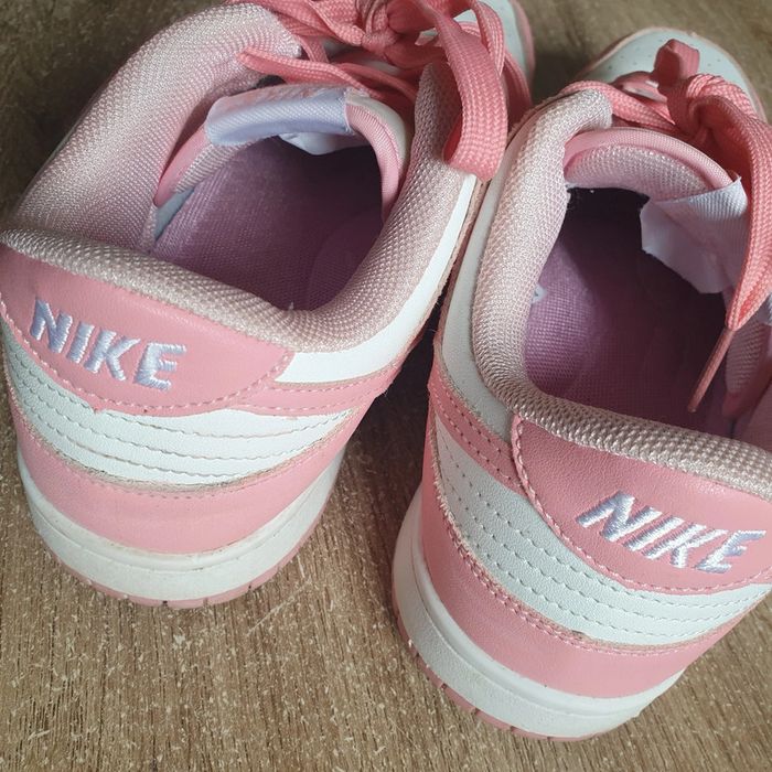 ⭐ Baskets NIKEdunk low
Pointure 39 #emyfleury_pointure39femme - photo numéro 8