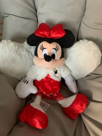 Peluche Minnie disneystore 2018