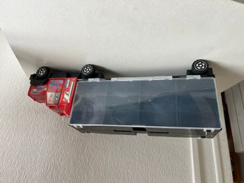 camion transporteur de petites voitures