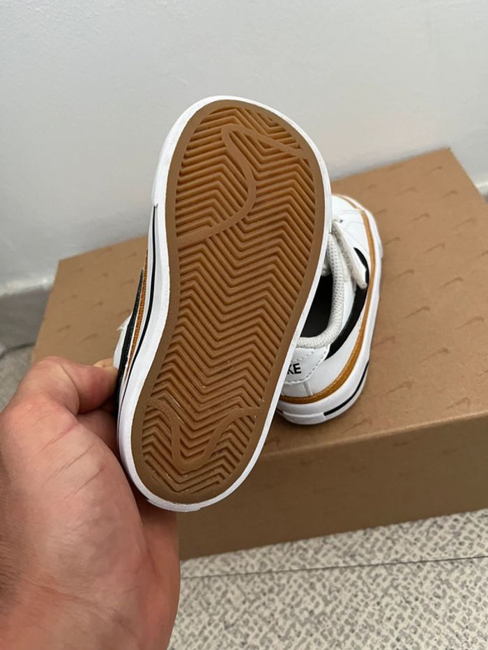 Baskets Nike Legacy Pour Enfants / Bébé Taille (25) - photo numéro 5