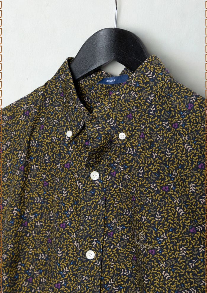 Chemise GANT à motifs floraux – Taille S (coupe regular) - photo numéro 3