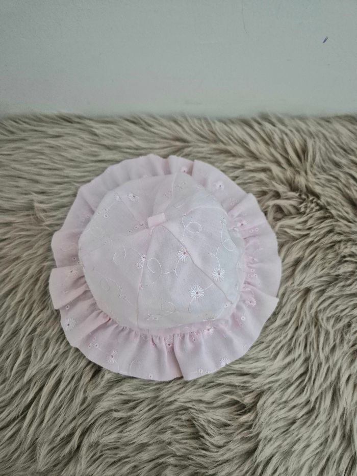 Chapeau à broderie anglaise * Boutique Indépendante * - photo numéro 2