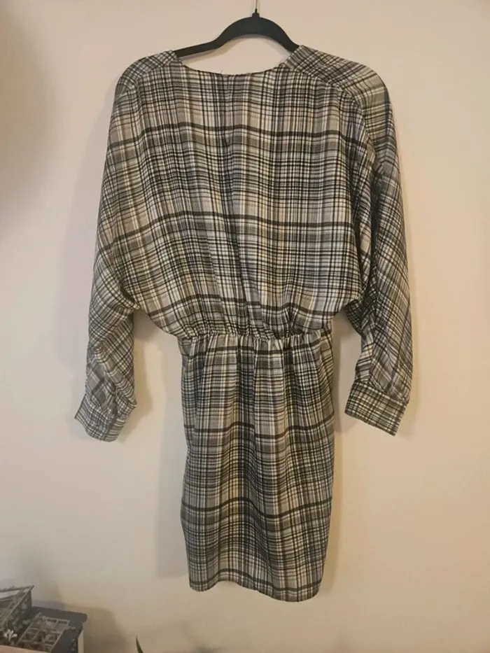 Robe Zara neuve - Taille S - photo numéro 8
