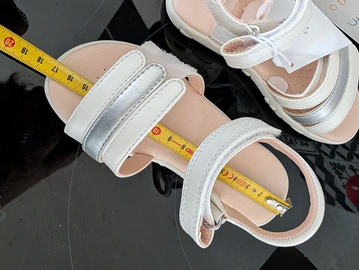 Sandales d'été fille. Taille 27. Neuf. Geox - photo numéro 8