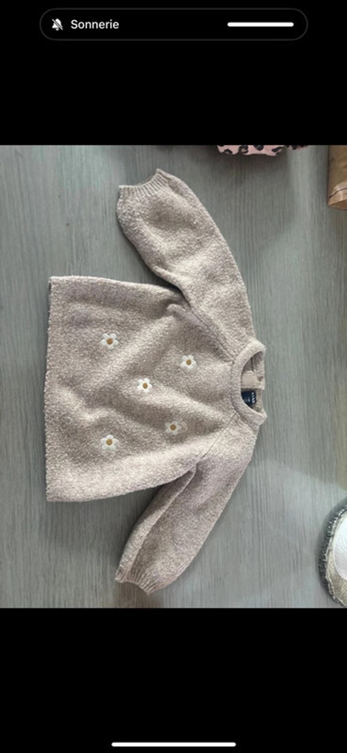 Pulls fille 3 mois - photo numéro 4