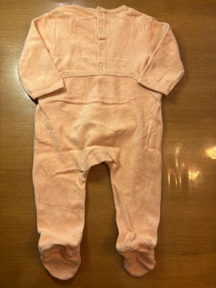 Pyjama rose une pièce - photo numéro 2