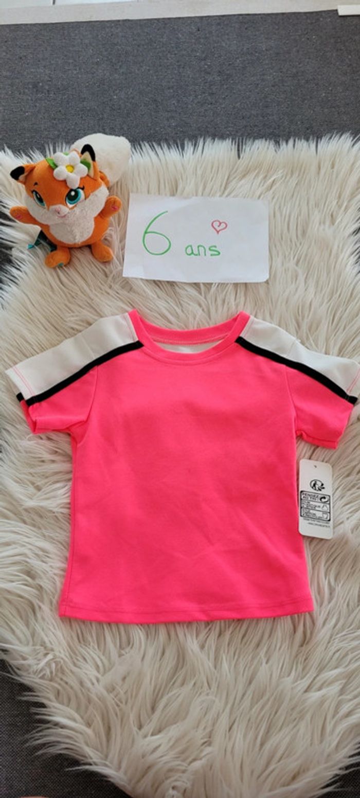 Tee shirt rose blanc