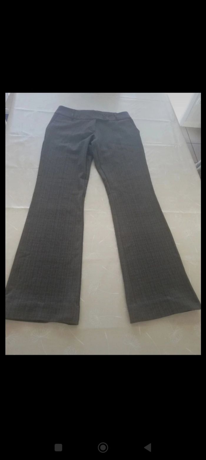 Pantalon épais marron chiné taille 40 3€