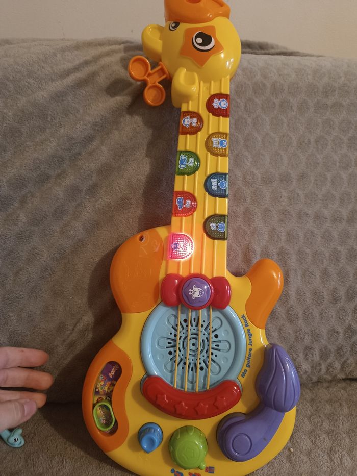 Guitare vtech - photo numéro 3