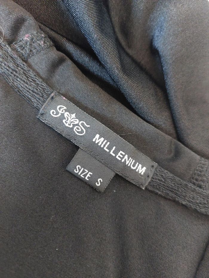 Veste à capuche satinée à motifs brodés sans manche taille S - photo numéro 7