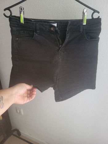 Short en jean noir