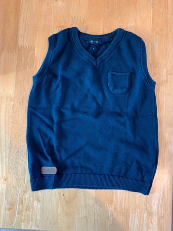 Pull sans manche kiabi 5 ans